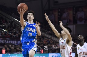 Kaiyun体育官网,-CBA常规赛关键时刻走向成谜；休斯敦火箭外线爆发；目标明确；资深球员宣示担当的简单介绍