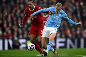 开云·体育官方网站-利物浦引发争议！，哈兰德官方宣布大比分获胜新规比赛高潮迭起的简单介绍