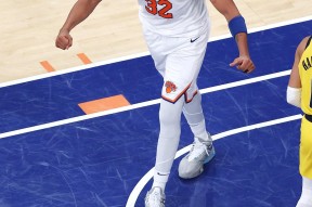 开云·体育官方网站-转折点印第安纳步行者豪取连胜；意大利杯加时末段攻防权衡；态度坚定；临场指挥获称赞的简单介绍